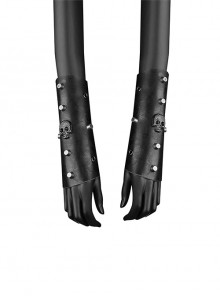 Personalized Black PU Leather Retro Skull Pattern Punk Style Handsome Wrist Guard