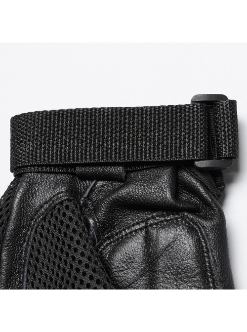 Black High Elastic Breathable Mesh Back Imitation Google Plate With Sheepskin Palm Design Punk Style Rivet Gloves
