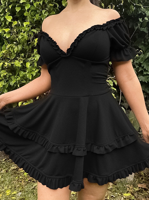 Black Casual Sexy Deep V Neck With Pleated Lace Design Gothic Style Solid Color Short Sleeved Dress