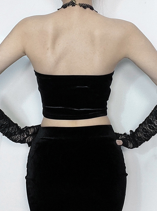 Elegant Sexy Black Velvet Red Embroidered Roses Decorated Gothic Style Suspender Halter Neck Top