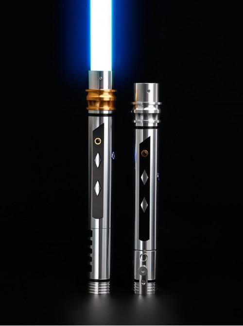Design Series Ahsoka SE Double Hilt Version Lightsaber