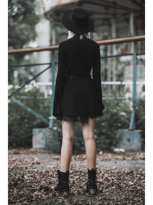 Mock Neck Chest Lace Lace-Up Horn Sleeve Black Skinny Gothic T-Shirt