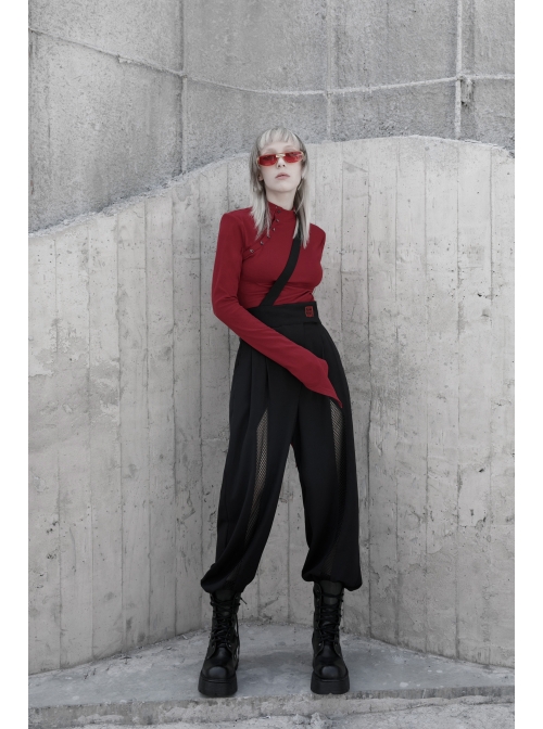 Small High Collar Neck Oblique Flap Shoulder Pad Sharp Horn Sleeve Red Punk T-Shirt