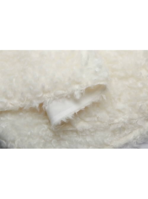 Plush Heart-Shaped Hollow-Out Ball Cap Rope Irregular Hem White Gothic Lolita Hooded Cape
