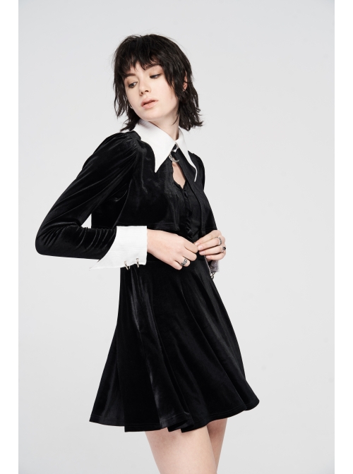 White Bat Shape Collar Moon Pendant Chest Hollow-Out Fake Two Pieces Small Cloak Black Gothic Velvet Dress
