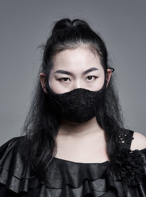 Dark Grain Embossed Front Three-Dimensional Embroidery Lace Black Gothic Women Mask