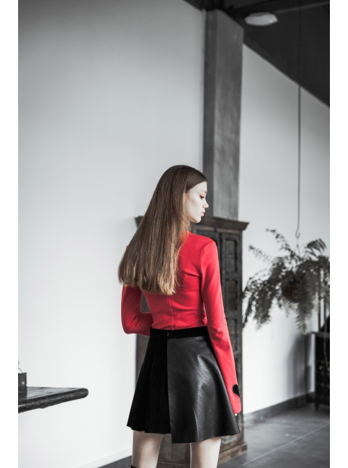 Steam Punk Female Velvet PU Leather Stitching Metal Buckle Pleated Skirt