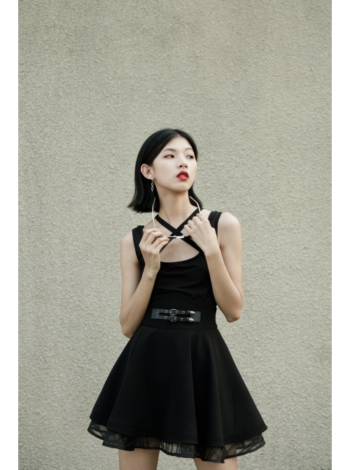 Front Metal Buckle Loops High Waist Splice Mesh Black Punk Short Skirt