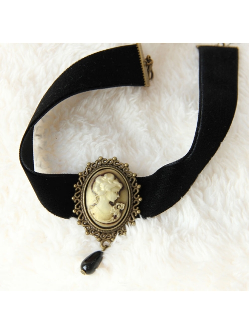 Gothic Black Velvet Retro Victorian Beauty Choker