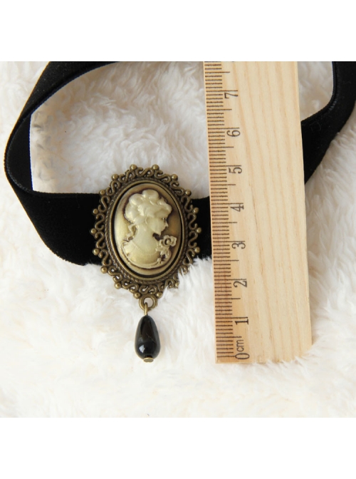 Gothic Black Velvet Retro Victorian Beauty Choker