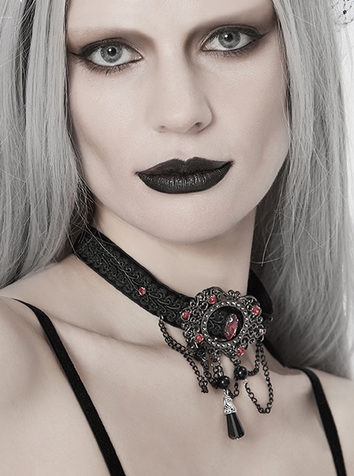 Black Woven Buckle Red Gemstones Gothic Necklace