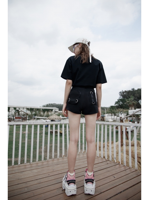 I-Shaped Clasp Belt Multi-Level Pocket Pit Ribbon Decoration Black Punk High Waist Shorts