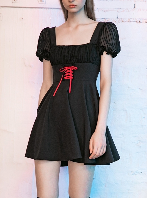 Black Mesh Bubble Sleeve Flounce Cuff Back Waist Red Lace-Up Gothic Dress