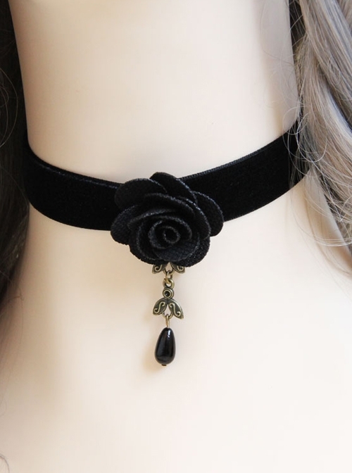 Gothic Punk Black Rose Velvet Pearl Choker