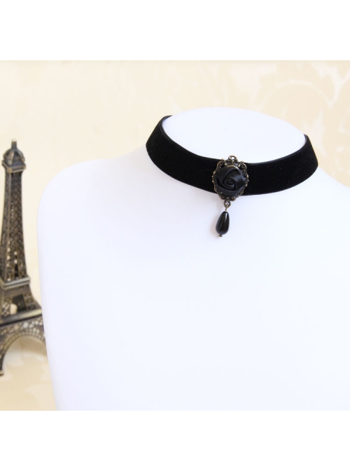 Gothic Retro Exquisite Black Satin Rose Velvet Pearl Choker