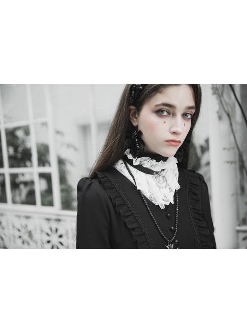 Leather Strap Pearl Chain Decoration White Gothic Lace Collar