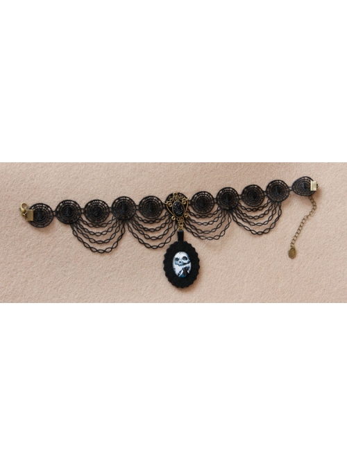 Retro Fashion Gothic Halloween Skull Pendant Black Lace Exaggerated Female Clavicle Necklace