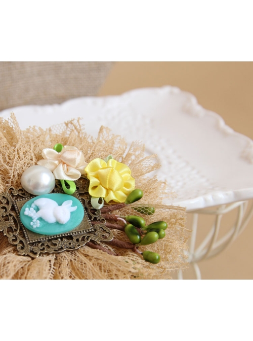 Big Flower Rabbit Pearl Beige Lace Retro Handmade Antique Female Epaulette Corsage Pin Buckle