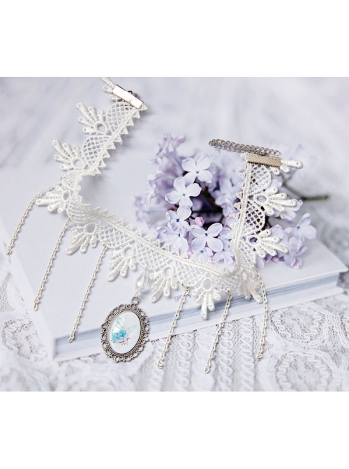 Baroque Palace Style Butterfly Pendant Lace Creative Beautiful White Tassel Necklace
