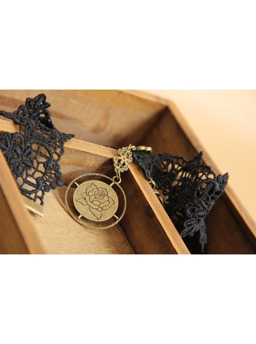 Gothic Retro Masquerade Bar Fashion Black Lace Roses Female Choker
