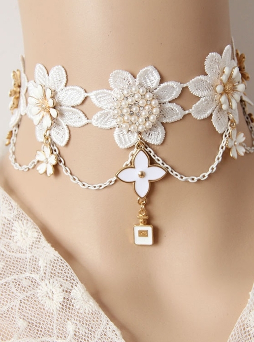 Baroque White Exaggerated Bride Wedding Dress Cherry Blossom Lace Pearl Palace Necklace