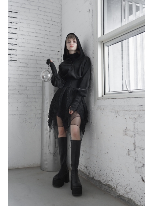 Sharp-Angle Wizard Hat Front Hairball Metal Moon Pendant Black Gothic Embroidery Coat