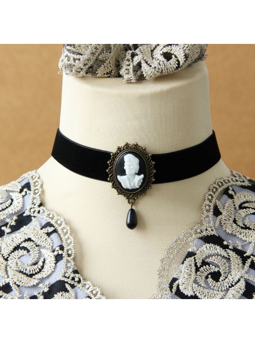 Gothic Street Demon Beauty Head Black Pearl Velvet Retro Palace Choker
