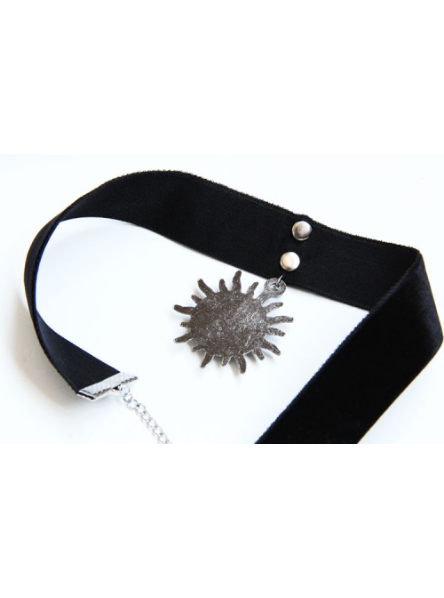 Exaggerated Fashion Retro Gothic Silver Sun Black Velvet Female Choker