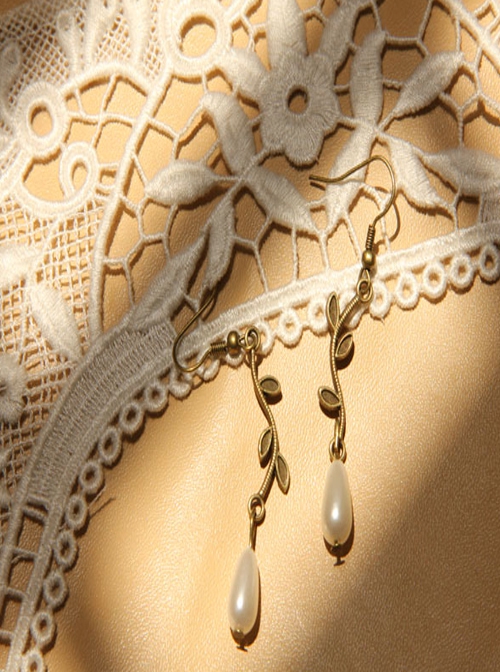 Fashion Casual Baroque Handmade Retro Artificial Pearl Leaves Bride Long Earrings