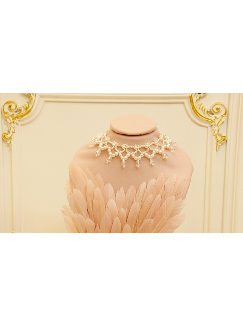 Baroque Personality Artificial Pearl Retro Fashion White Artificial Crystal Short Necklace