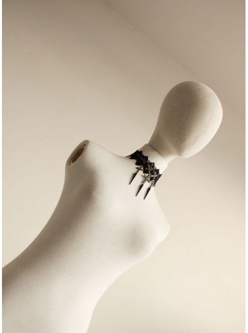 Exaggerated Gothic Black Lace Spiked Nails Cross Religious Female Retro Choker