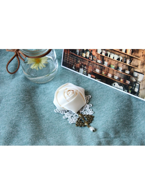Baroque White Rose Pearl Handmade Lace Retro Fashion Brooch