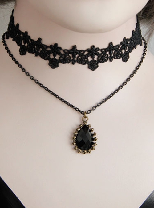 Gothic Retro Black Lace Flower Diamond All-match Fashion Female Double Short Necklace