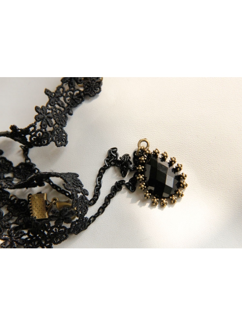 Gothic Retro Black Lace Flower Diamond All-match Fashion Female Double Short Necklace