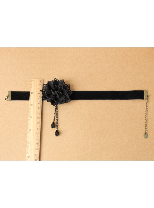 Black Gothic Retro Fashion Lace Flower Velvet Exaggerated Female Performance Choker