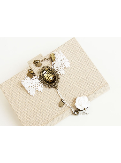Fashion White Lace Rose Stage Exaggerated Trend Female Bracelet Ring One Chain