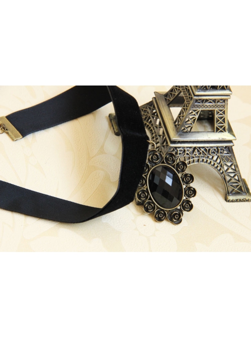 Retro Fashion Simple Gothic Black Velvet Gemstone Female Choker