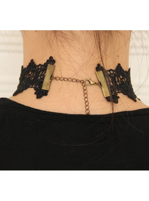 Gothic Black Lace Golden Heart Wings Fashion Exaggerated Retro Choker