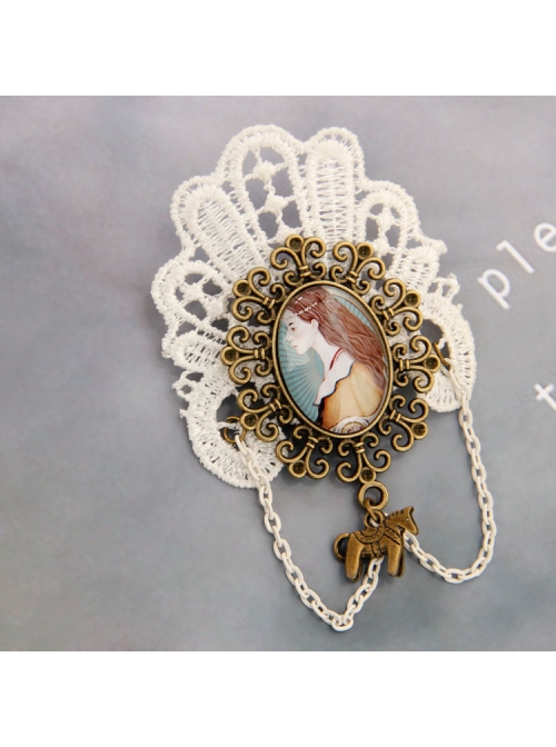 Vintage Fashion Baroque White Lace Artificial Gems Chain Pony Brooch
