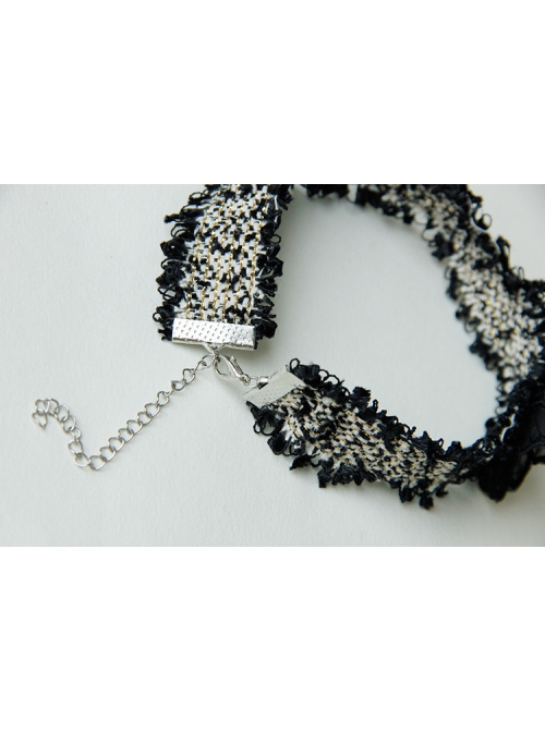 Gothic Retro Fashion Simple Butterfly Black Lace Golden Velvet Female Collar
