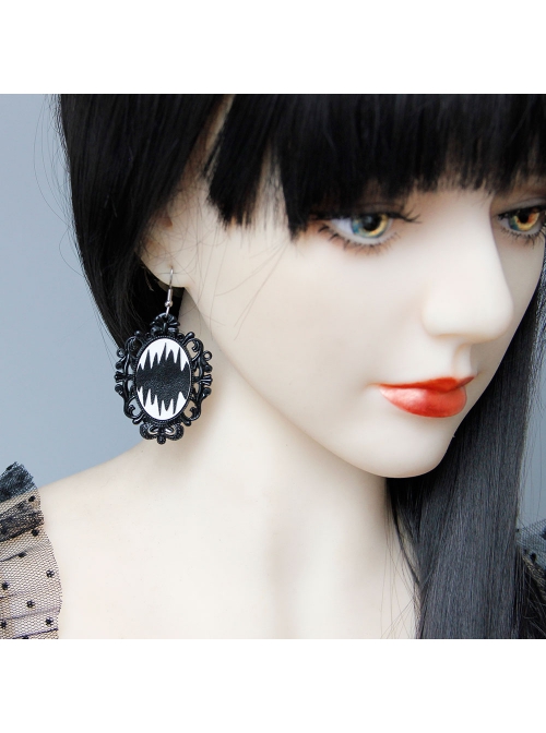 Gothic Fashion Exaggerated Personality Black Queen Creative Retro Long Earrings
