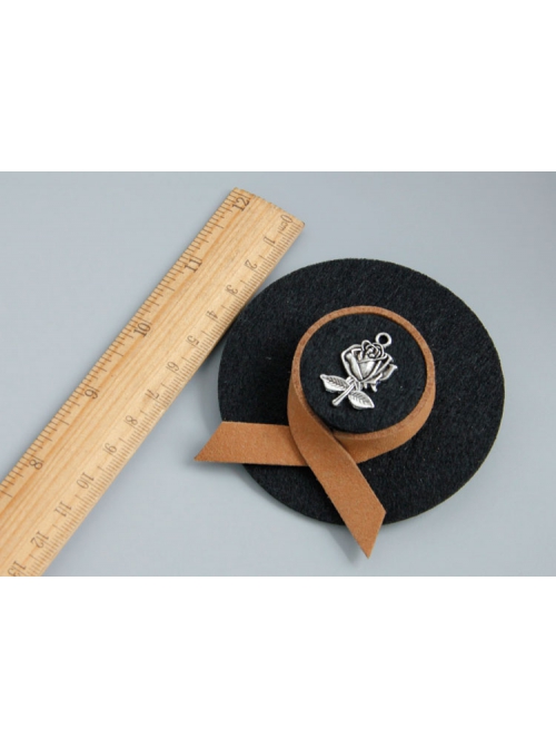 Casual Creative Suit Retro Fabric Female Rose Black Top Hat Brooch