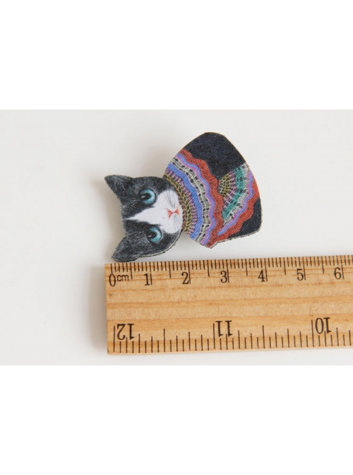 Retro Fashion Literary Personality Black Cat Color Sweater Brooch