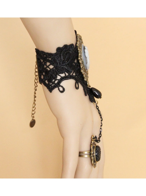 Retro Fashion Gothic Handmade Black Lace Pearl Beauty Portrait Female Bracelet With Ring One Chain
