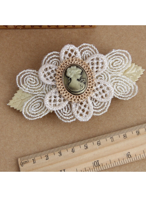 Classical Fashion Beauty Portrait Golden Lace Flower Boutique Female Handmade Hairpin