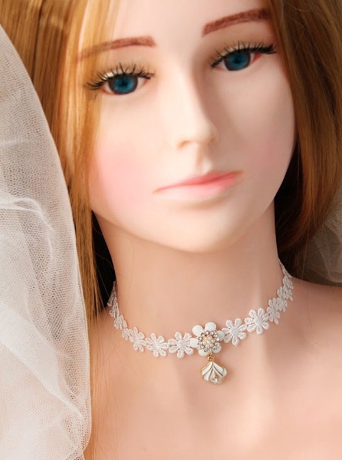 Simple Fashion Baroque Rhinestones Pearl Ladies White Flowers Lace Choker