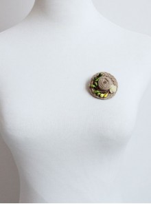 Fashion Casual Female Handmade Personality Cute Little Straw Hat Rose Christmas Retro Brooch