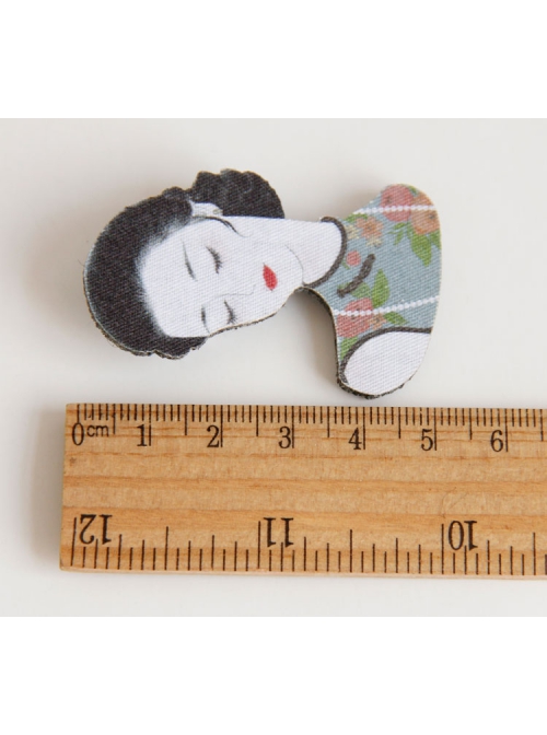 Retro Fashion Elegant Black Hair Beauty Head Pearl Cheongsam Commemorative Brooch