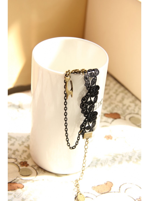 Retro Gothic Fashion Simple Bride Cat Black Lace Fringe Female Bracelet