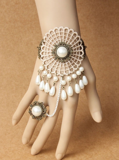 Fashion Retro Love White Pearl Golden Lace Female Bracelet With Ring One Chain